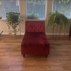 Nice Sued Red Lounge Couch