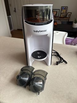 Baby Brezza Formula Dispenser
