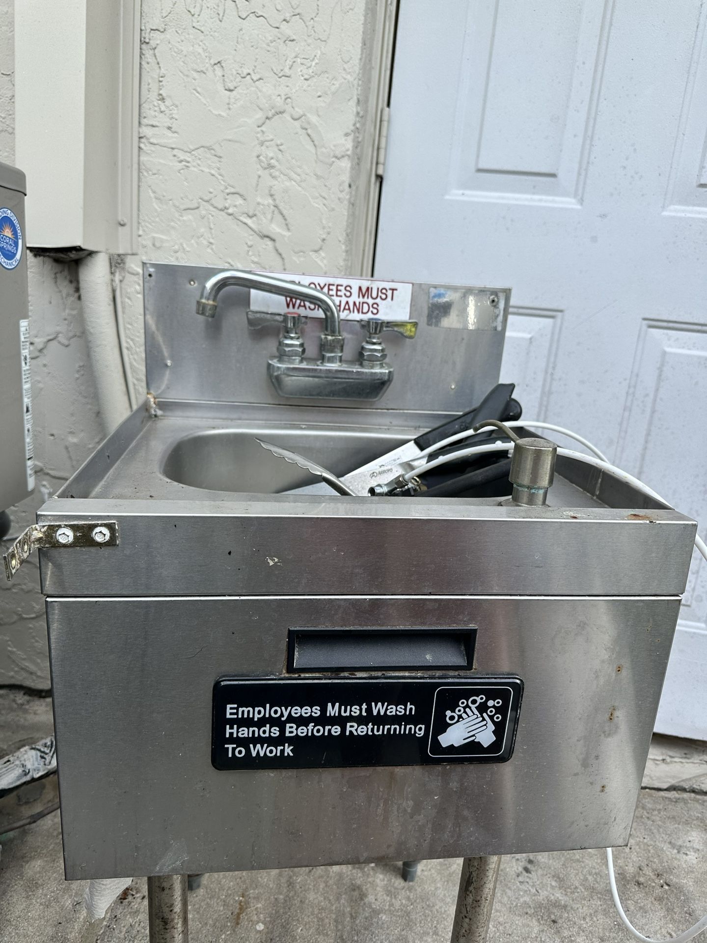 Prices Dropped/Precios Reducidos Restaurant Equipment/Equipo para Restaurante