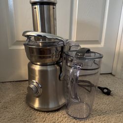 Breville The Juice Fountain Cold XL Juicer - LIGHTLY USED (BJE830BSS1USC1)