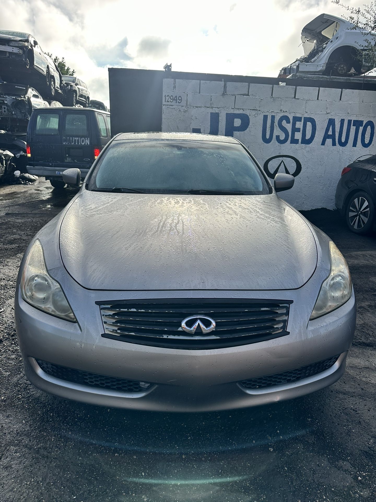 2008-2015 INFINITI G37 Q60 COUPE CAR FOR PARTS ONLY