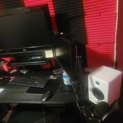 Table Top Computer Two Monitors And Speakers 