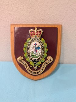 The Royal Regiment of Fusiliers plaque Mounted On Wood Vintage