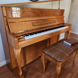 Schafer And Sons Upright Piano