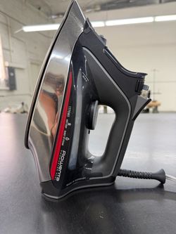 Rowenta Pro Master Xcel Steam Iron
