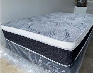 Cal King Euro Bamboo Pillow Top Mattress!