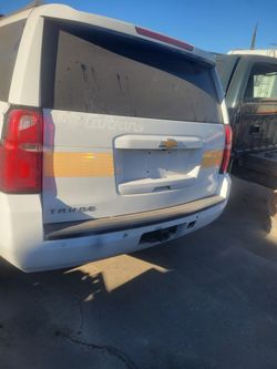 2015 To 2020 Chevrolet TAHOE Rear Gate 
