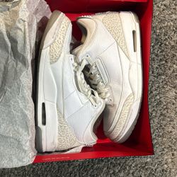 Jordan 3 “Pure White” Size13