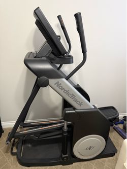 Elliptical Norditrack FreeStride