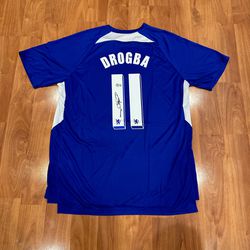 Didier Drogba Autographed Chelsea Jersey Beckett Authenticated 