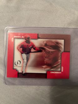2004 Ken Griffey Jr Fleer Legacy Card # 37