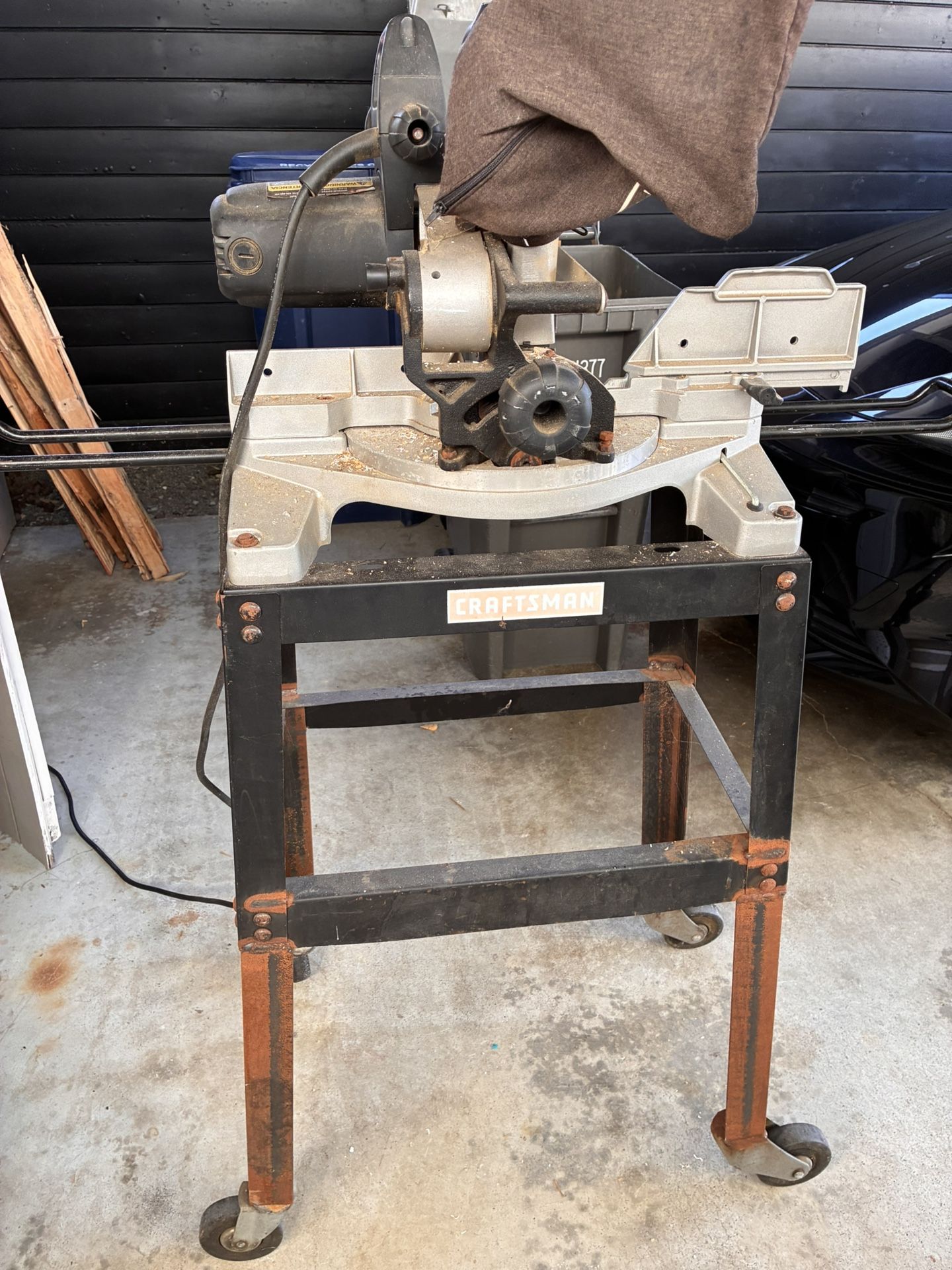 Craftsman 10” Compound Miter Saw On Stand