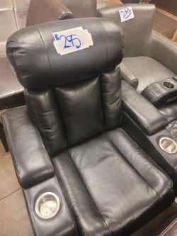 Movie Theater Recliner With Cupholders And Storage Armrest And USB 