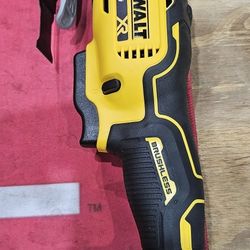 DEWALT
20V MAX XR Cordless Brushless 3-Speed Oscillating Multi Tool (Tool Only)
