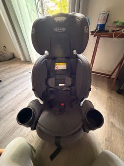 Graco car seat 3 in 1