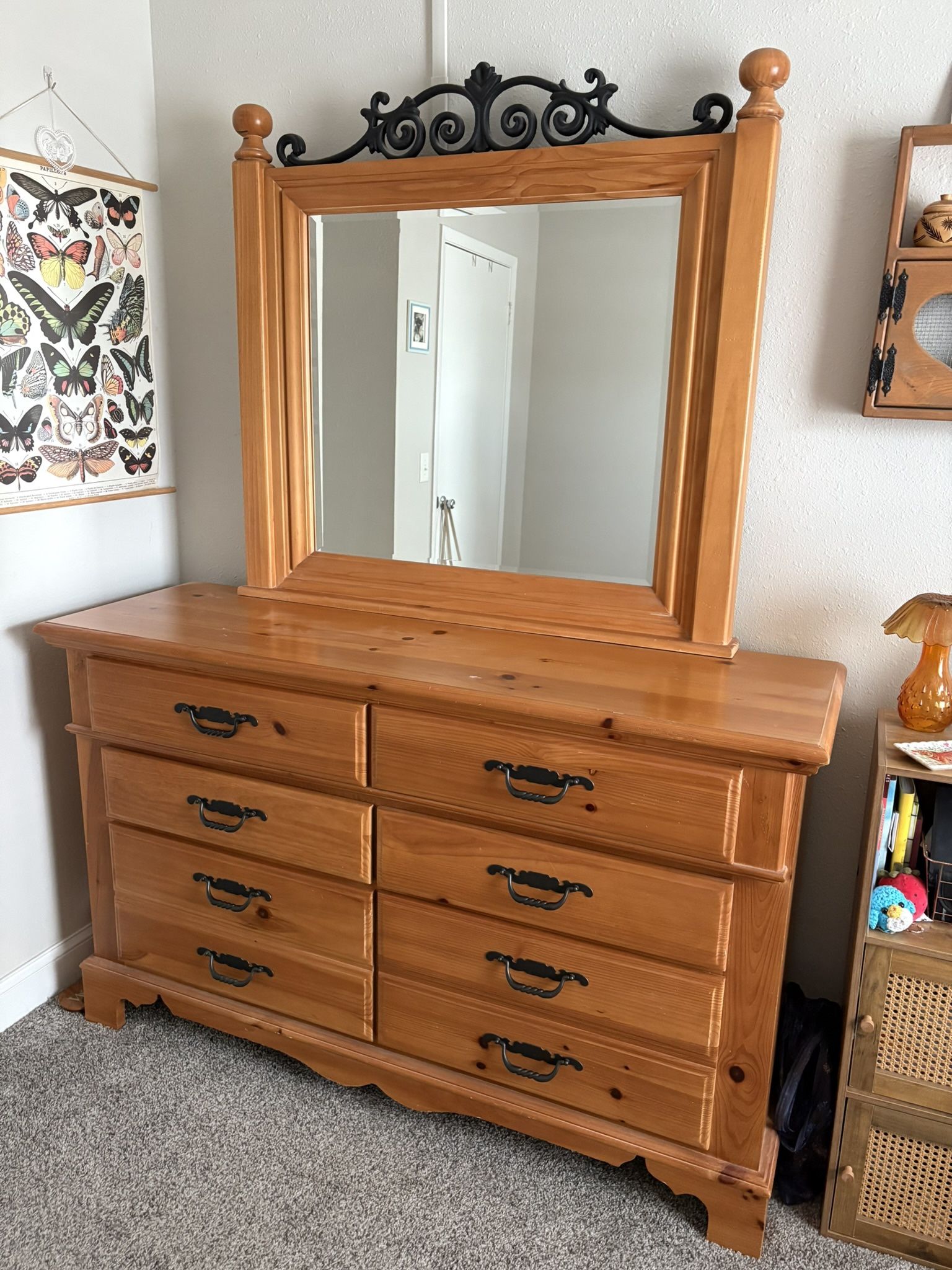 Large Wooden 6-drawer Vanity Dresser 