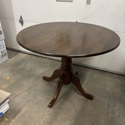 Round Wooden Rustic Kitchen Dining Table with Curved Trestle Legs