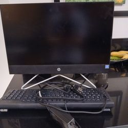 Hp All In One Computer 21 Screen / Wireless Mouse $ Key Board 