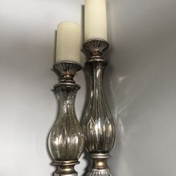 Set Of 2 Candle Holders
