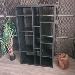 Ikea Kallax Bookshelf