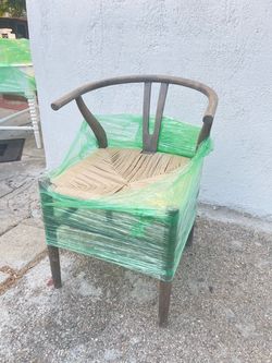 Wood chair