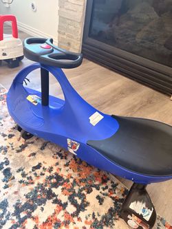 Blue PlasmaCar / Wiggle Ride-On Toy