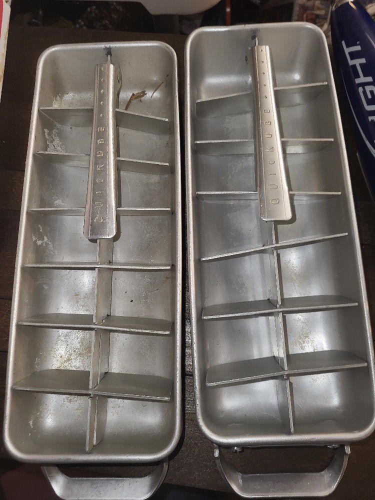 Vintage Frigidaire Icecube Trays
