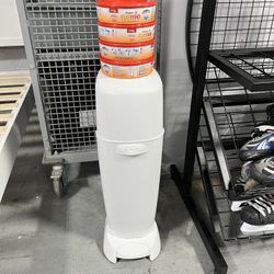 Diaper Pail  Includes 1 Diaper Trash Can, 3 Refill Bags, 4 Piece Set 