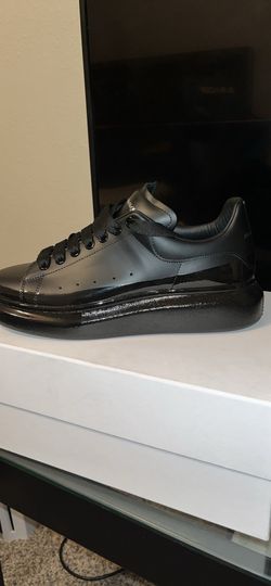 All black Alexander mqueens