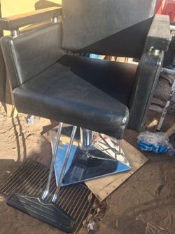 Barber chair120$ ...0B0