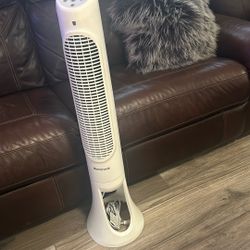 Quiet Set Honeywell Tower Fan 5 Speed Gently Used