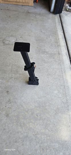 Small  trailer stand 1000#cap