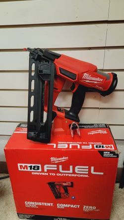 Brushless Cordless Gen II 16-Gauge Angled Finish Nailer (Tool-Only)