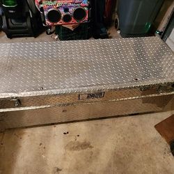 tractor and supply truck tool box chest