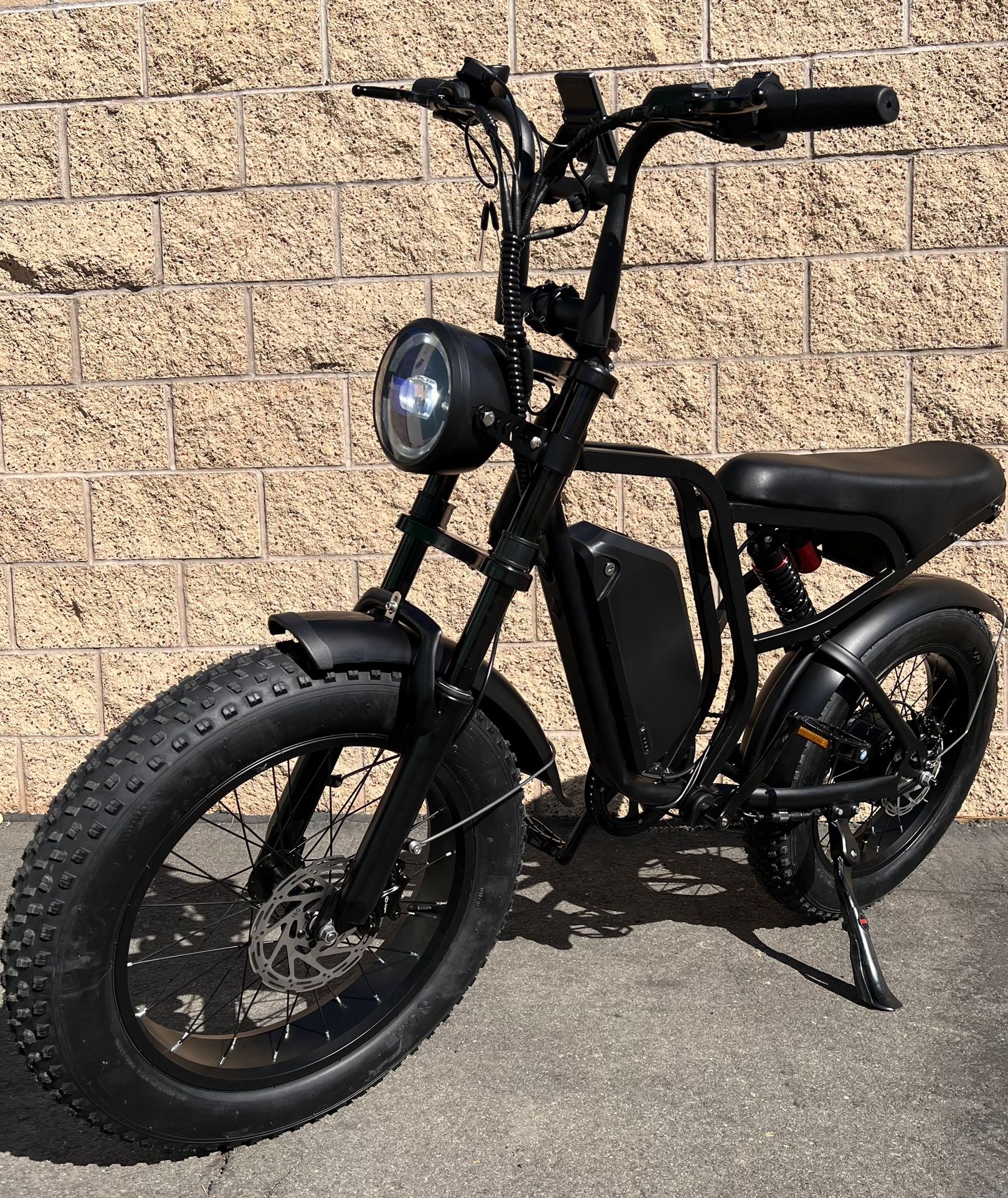(2000W Peak) 52V\1500W Electric Rambler E-Bike, 20ah\52V🔋, 40mph, 25-60 Mile Range 