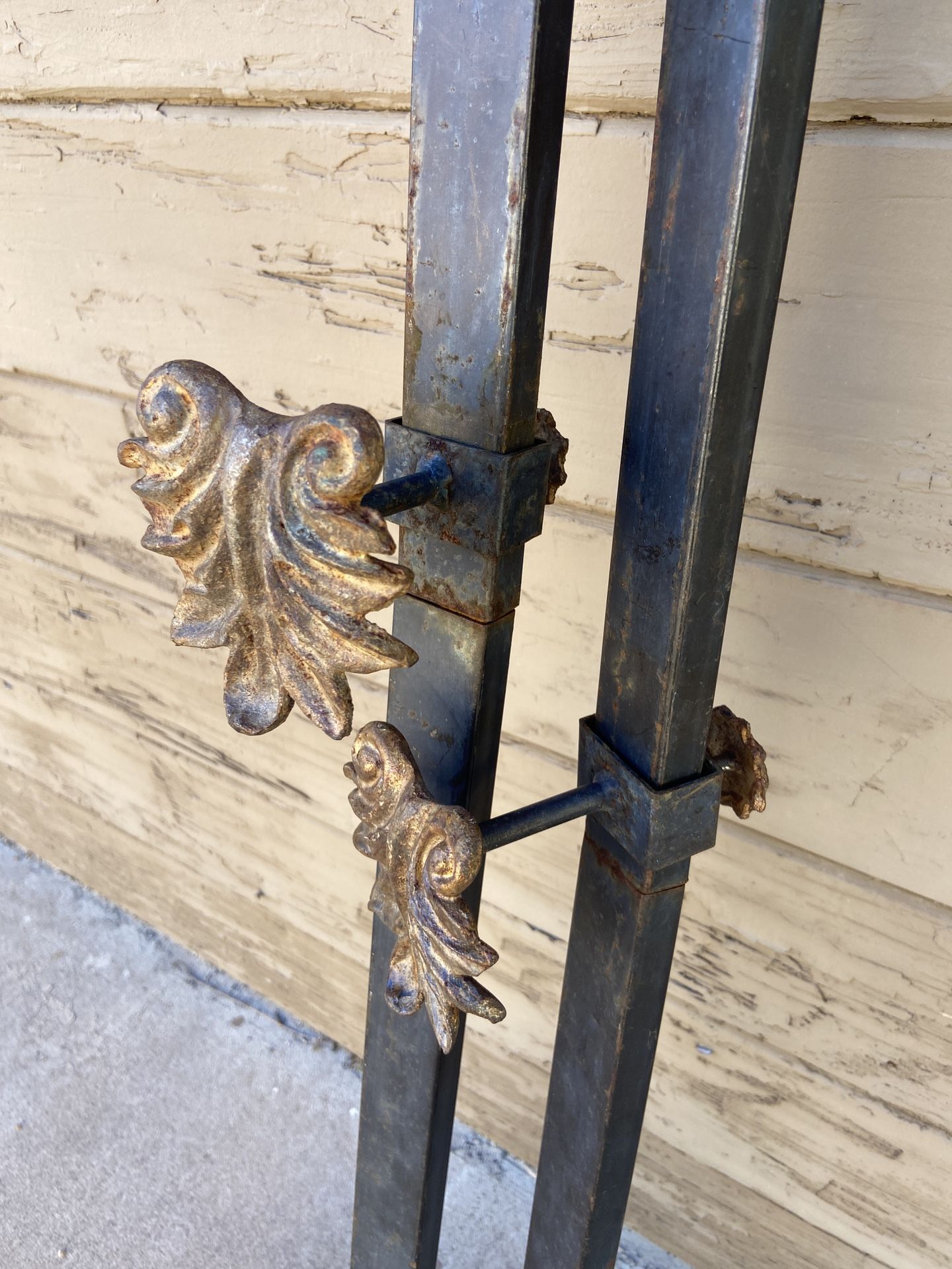 Vintage Decor Curtain Rails/adjustable $15 Each