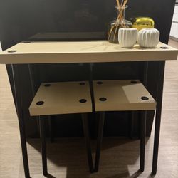 Table Top With Chair
