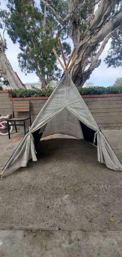 Handmade 6 feet tent