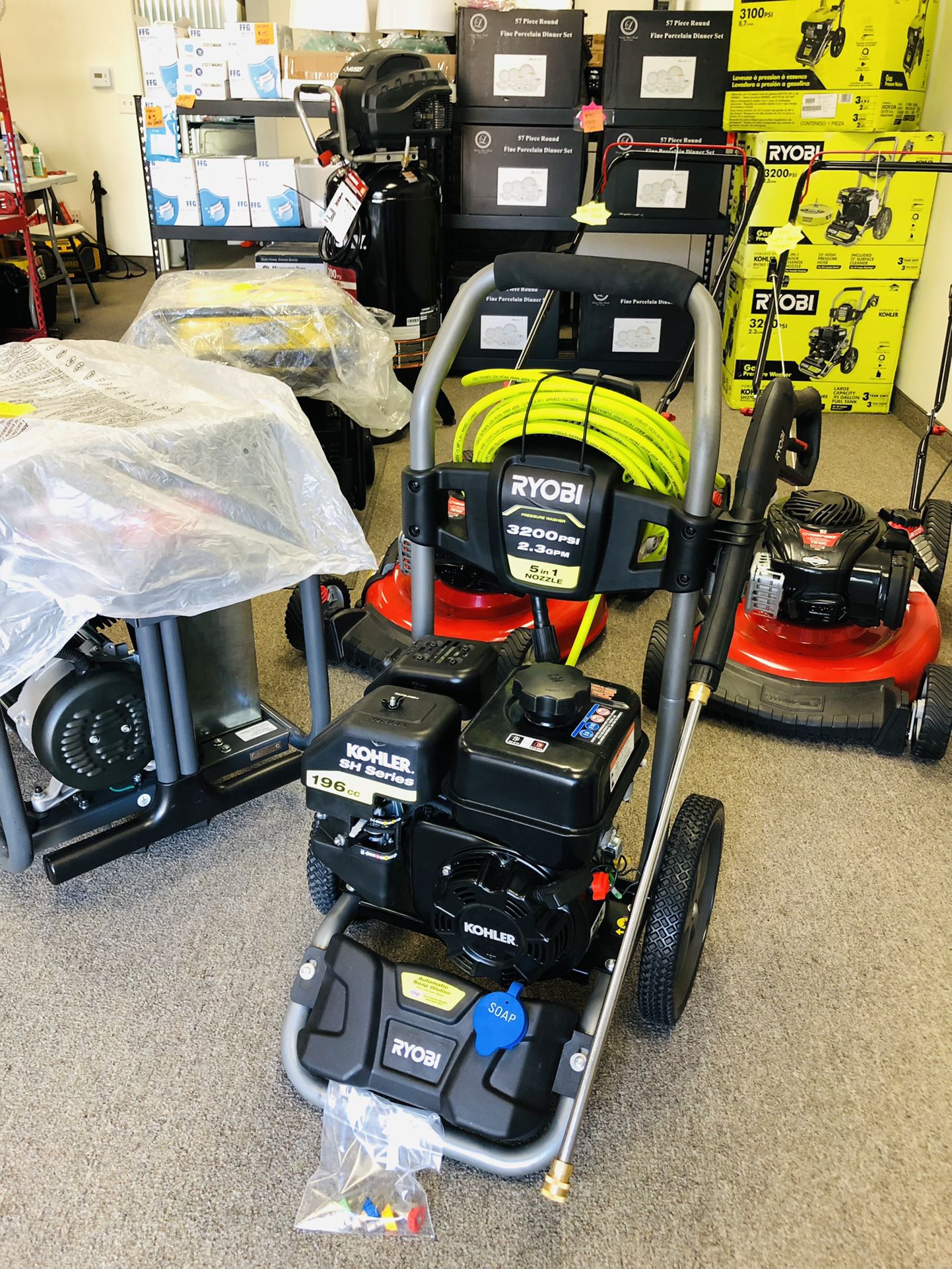 LIKE NEW ! FULLY ASSEMBLED READY TO  RYOBI 3200 PSI GAS POWERED PRESSURE WASHER WITH A KOHLER MOTOR SH !SERIES !! AND 4 TIPS 
