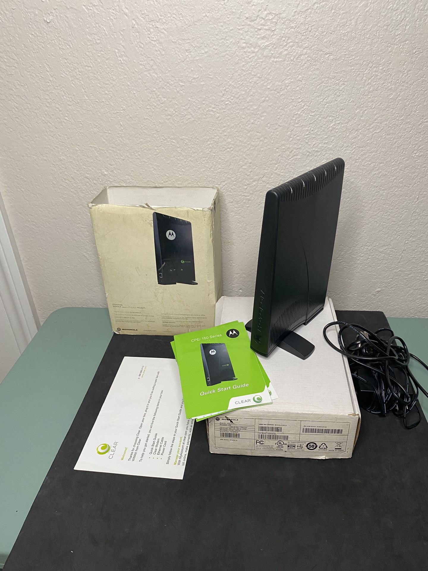 Motorola WiMAX Wave 2 CLEAR Modem CPEi25150