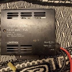 Xantrex Echo Charge 12/24 Volts 15 Amp
