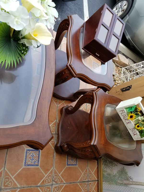 $100.00 - El Dorado Furniture Wood & Tempered Glass Living Room Tables