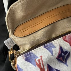 Nano - Crossbody - Handbag - Purse 