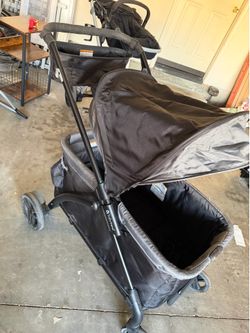 Baby Trend Expedition 2-in-1 Stroller Wagon - just in time for the 4th of July