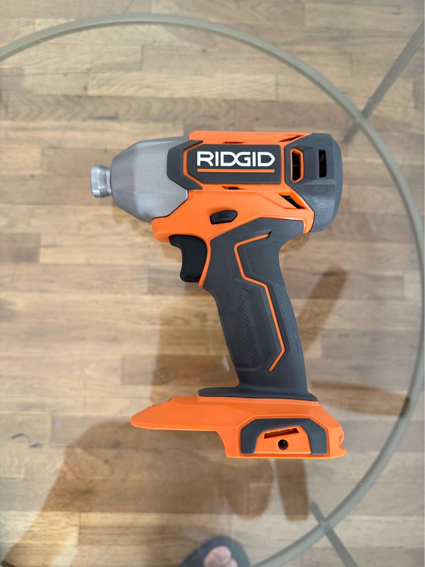 1/4 in. Impact driver