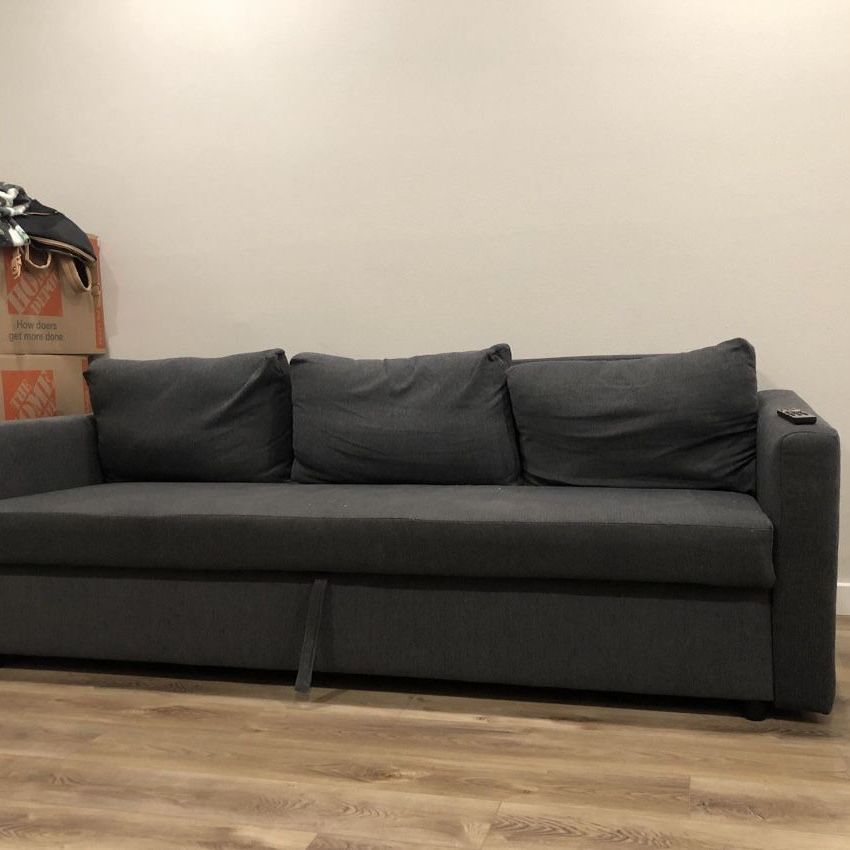 IKEA Couch (Pull Out Bed)