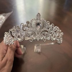 Silver Crown With Rhinestones 