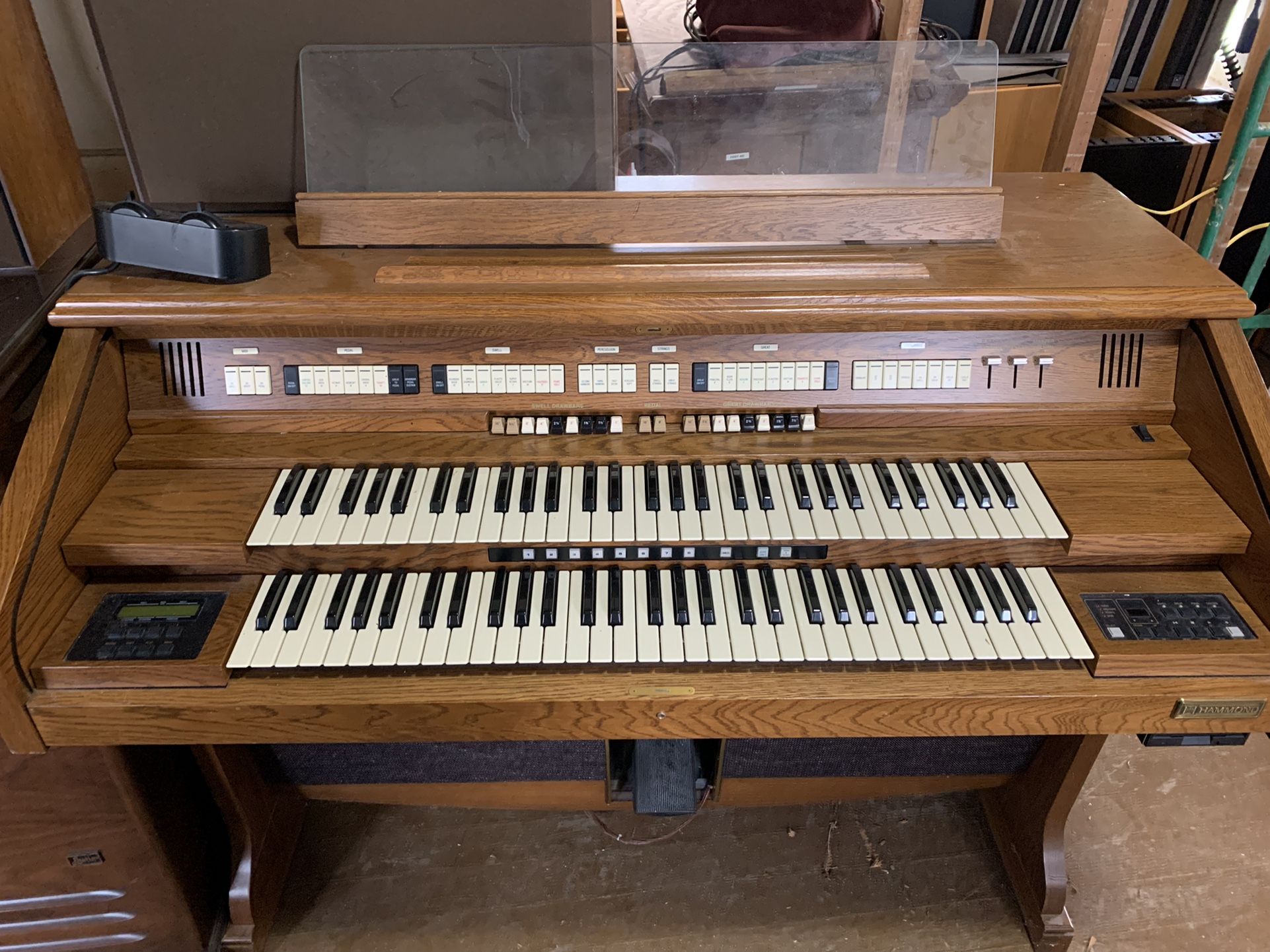 Hammond 926 Classical Organ Digital MIDI 32pedals Very Nice! Built-in Leslie