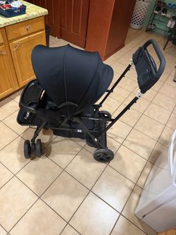 Joovy XL Caboose  tandem stand on stroller