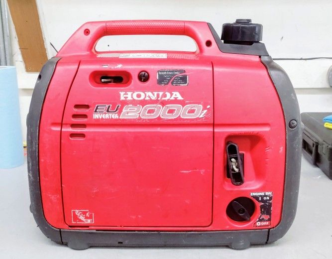 HONDA EU 2000i INVERTER SILENT GENERATOR